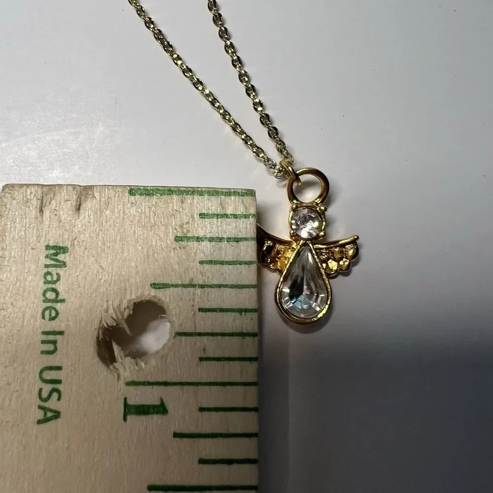 Vintage 1995 Danbury Mint Angel Pendant Necklace 17
